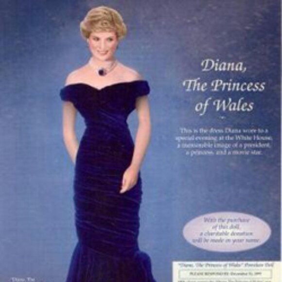 The Ashton Drake Galleries Diana Princess Of Wales Porcelain Doll 1998 NIB w COA - Picture 5 of 5